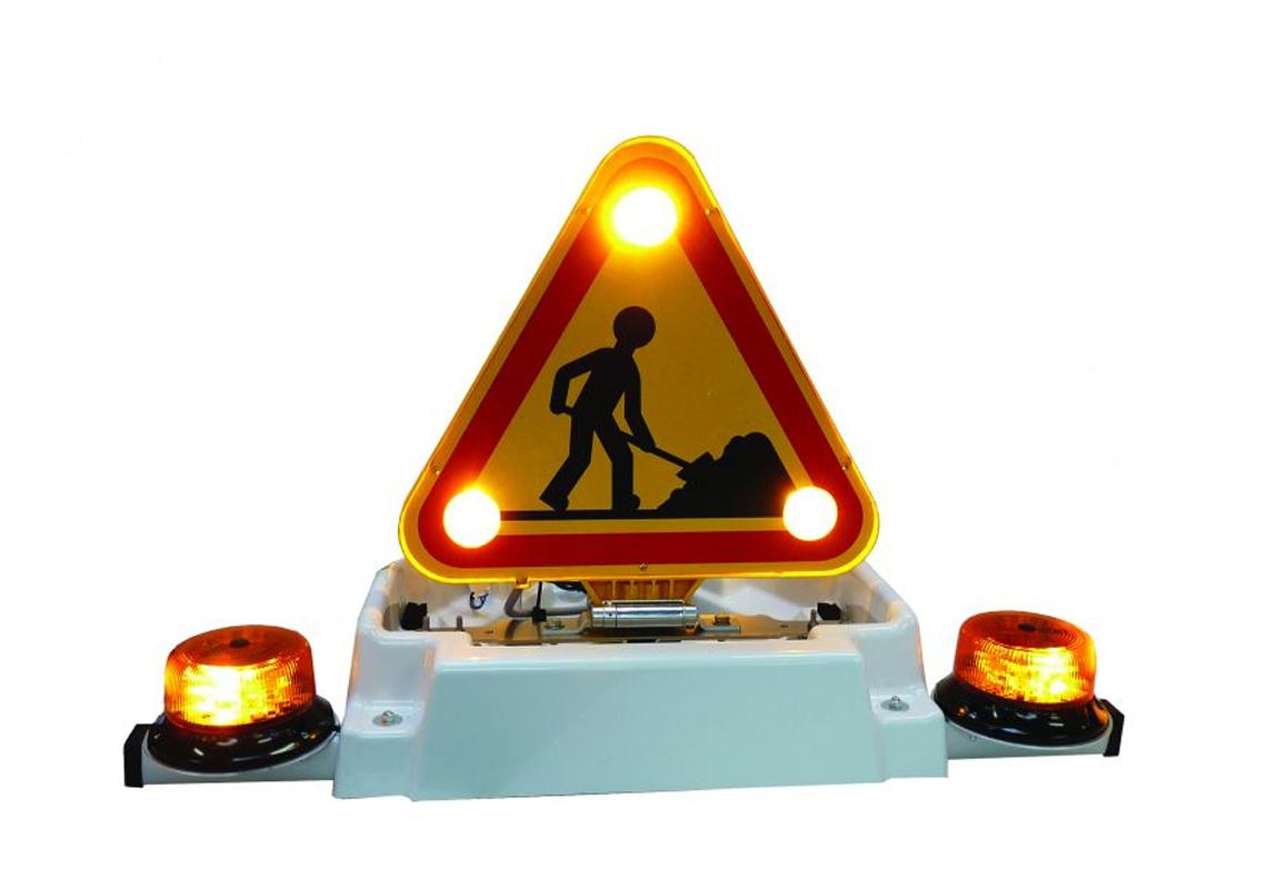 COMBI 500 ELEC Class 1 with magnetic flashing beacons